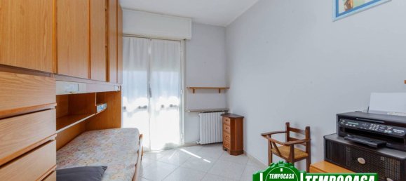 3 bedrooms Apartment in Milan, Italy No. 286836 12