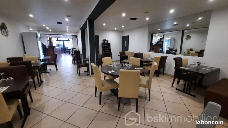  عقار تجاري في Saint-Leu-la-Foret, France رقم 354039