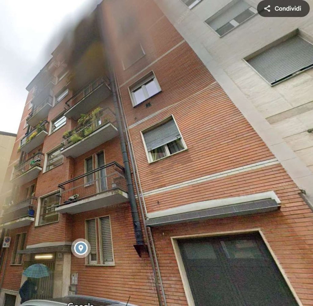 3 bedrooms Apartment in Varese, Italy No. 359553