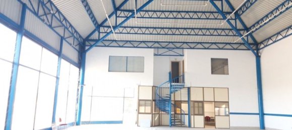 700m² Warehouse in Valladolid, Spain No. 22389 7