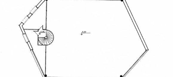 700m² Warehouse in Valladolid, Spain No. 22389 3