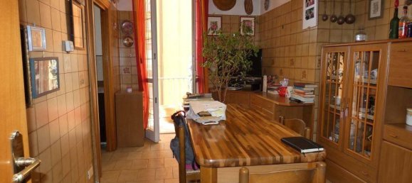 4 rooms Apartment in Bologna, Italy No. 152512 5