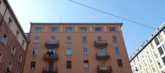 4 rooms Apartment in Bologna, Italy No. 152512 29