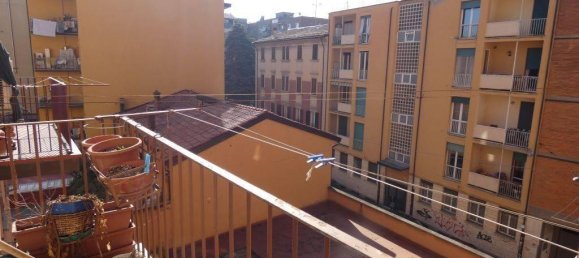 4 rooms Apartment in Bologna, Italy No. 152512 6