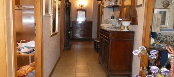 4 rooms Apartment in Bologna, Italy No. 152512 11