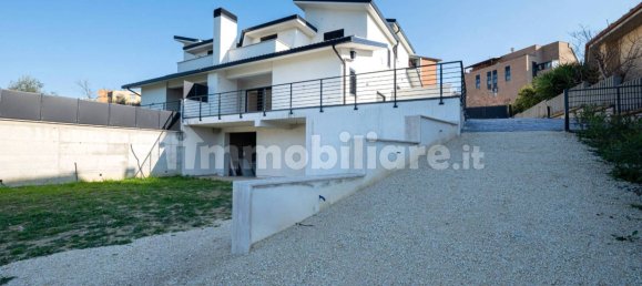 2 غرف نوم فيلا في Monterotondo, Italy رقم 127050 5