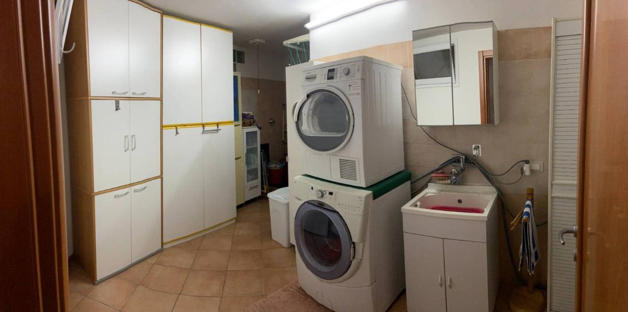 7غرفة فيلا في Alessandria, Italy رقم 33099