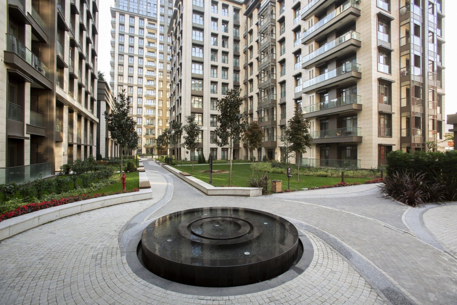 Apartment 4+1 in Istanbul, Turkey No. 7956