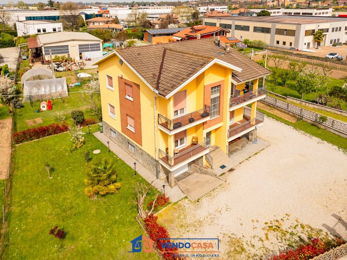 2 chambres Appartement à Fossano, Italy No. 220514