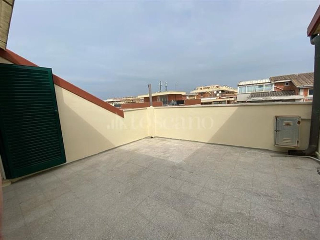 Ático de 2 habitaciónes en Rome, Italy No. 44871