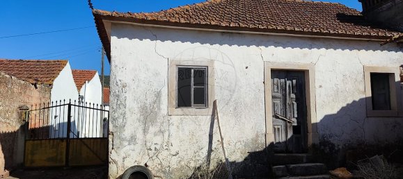 3 bedrooms House in Alcobertas, Portugal No. 30183 42