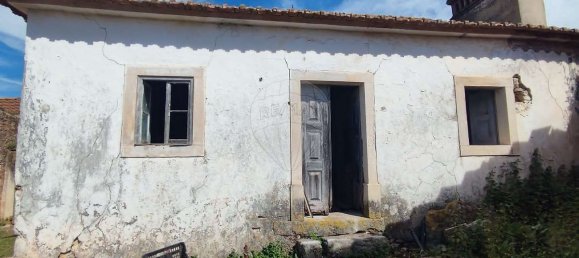 3 bedrooms House in Alcobertas, Portugal No. 30183 25