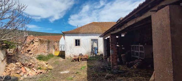 3 bedrooms House in Alcobertas, Portugal No. 30183 19