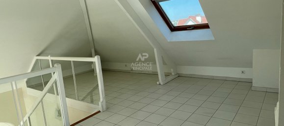 2 bedrooms Duplex in Maisons-Laffitte, France No. 351385 8