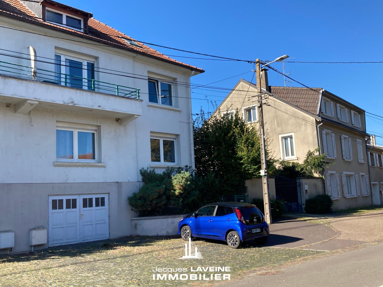 Здание с 5 спальнями в Мец, Франция № 70343