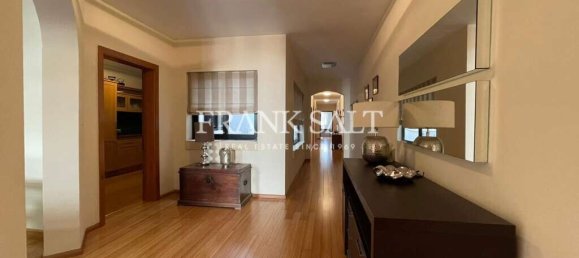 Apartamento de 3 dormitorios en Swieqi, Malta No. 9211 16