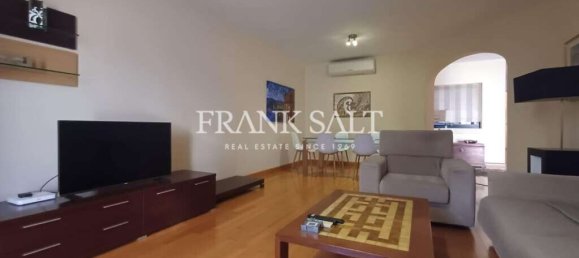 Apartamento de 3 dormitorios en Swieqi, Malta No. 9211 12