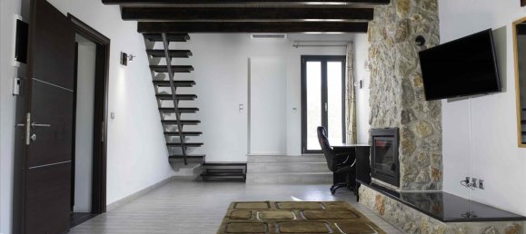 5 bedrooms Villa in Corfu, Greece No. 5601 11