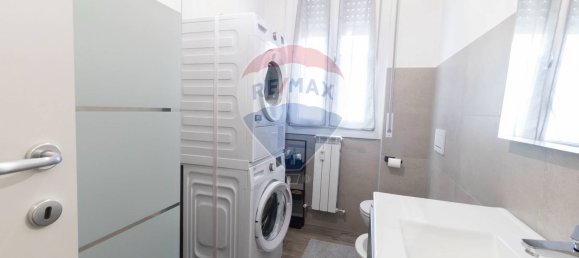 3 bedrooms Apartment in Seregno, Italy No. 329808 3