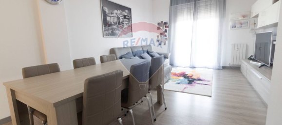3 bedrooms Apartment in Seregno, Italy No. 329808 20