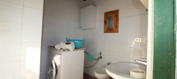 4 rooms Apartment in Cavriglia, Italy No. 170493 11