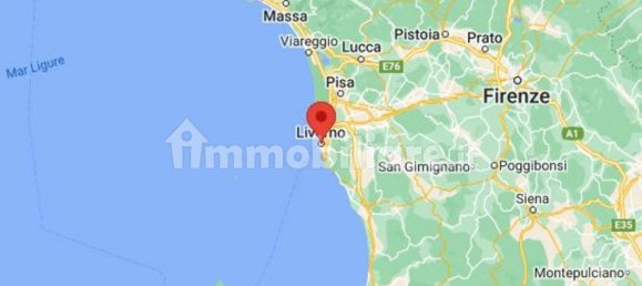 1921m² Commercial property in Livorno, Italy No. 351318 7