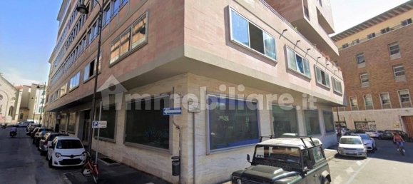 1921m² Commercial property in Livorno, Italy No. 351318 2