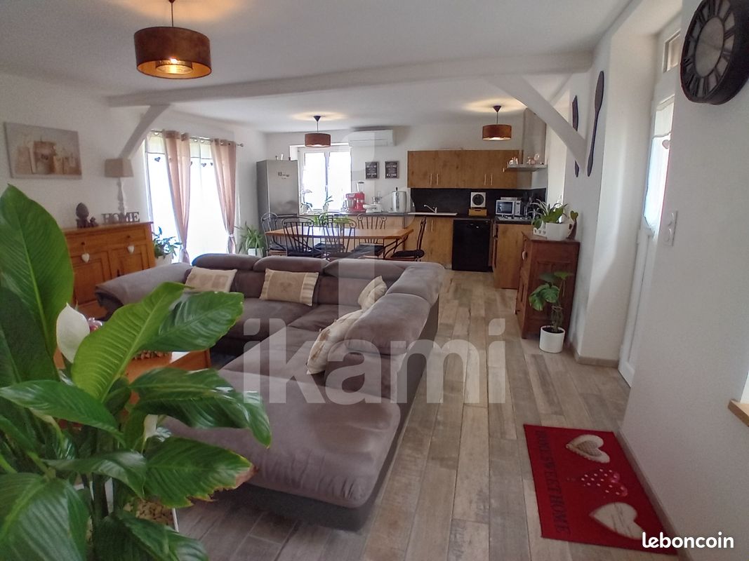 4 غرف نوم منزل في Saint-Julien-sur-Cher, France رقم 276136