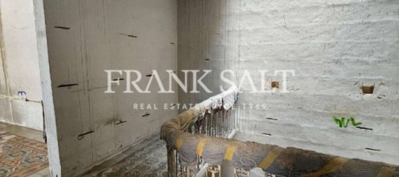 Apartamento de 2 dormitorios en Hamrun, Malta No. 1331 5