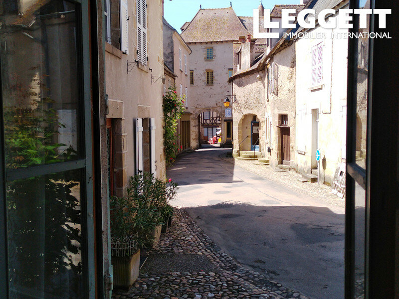 2 Schlafzimmer Stadthaus in Saint-Benoit-du-Sault, France, Nr. 270385