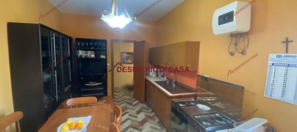 4-salle Appartement à Termini Imerese, Italy No. 157015 6