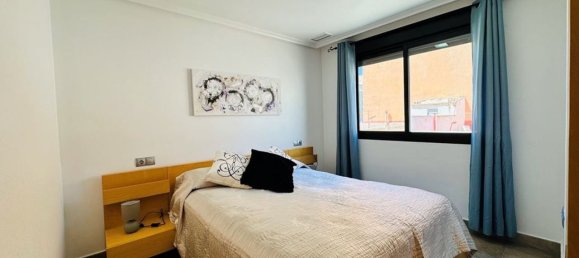 2 chambres Appartement à Torrevieja, Spain No. 182911 3