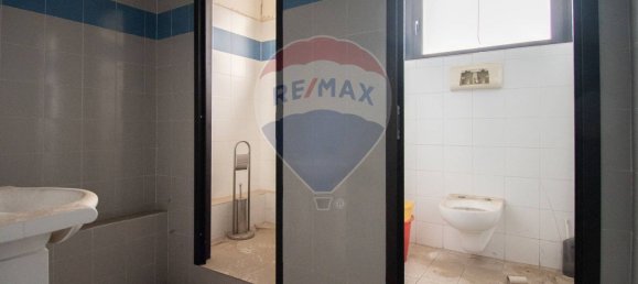 3 rooms Office in Brescia, Italy No. 145137 12