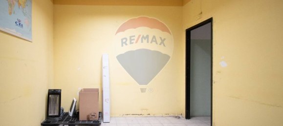 3 rooms Office in Brescia, Italy No. 145137 17