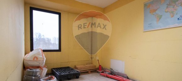 3 rooms Office in Brescia, Italy No. 145137 19