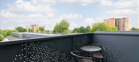 2 bedrooms Apartment in London, United Kingdom No. 7212 11