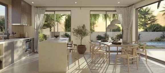 5 bedrooms Villa in Abu Dhabi, UAE No. 96430 18