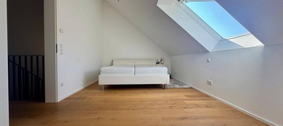 Adosado de 4 dormitorios en Esslingen, Germany No. 268944 9