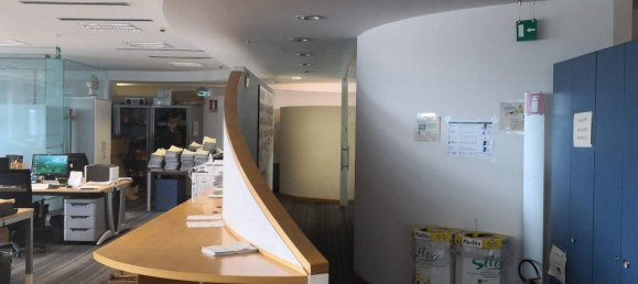 552m² Office in Florence, Italy No. 171264 4
