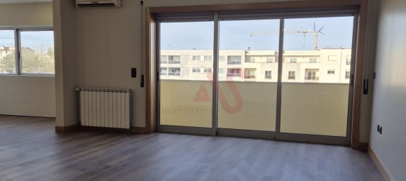 3 bedrooms Apartment in Lousada, Portugal No. 11539 4