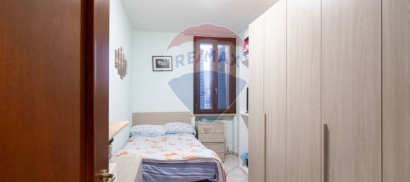 2 bedrooms Apartment in Boretto, Italy No. 282265 12