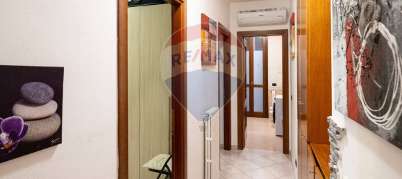 2 bedrooms Apartment in Boretto, Italy No. 282265 11