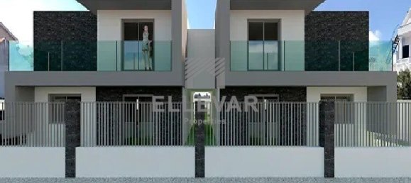 5 bedrooms Land in Canico, Portugal No. 146612 3