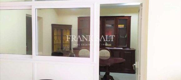 Büro in Attard, Malta 80m², Nr. 12256 2