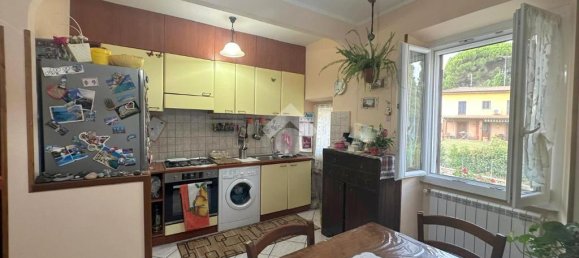 2 Schlafzimmer Wohnung in Velletri, Italy, Nr. 263324 4