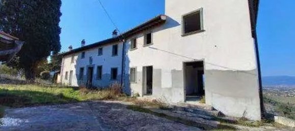  عقار تجاري في Carmignano, Italy 19250متر مربع رقم 289187 2