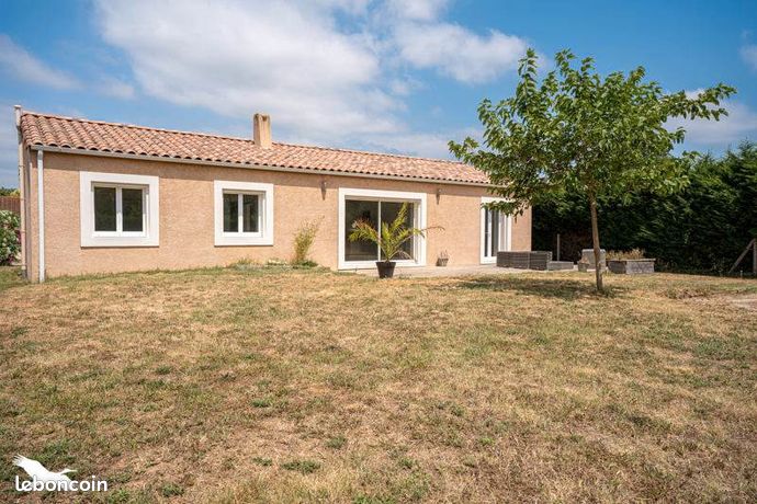 4 bedrooms Villa in Occitanie, France No. 315689