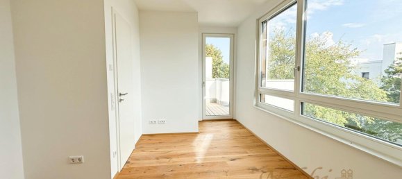 3 bedrooms Penthouse in Munich, Germany No. 249219 2
