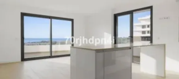 Квартира с 3 спальнями в Эстепона, Испания № 175018 9