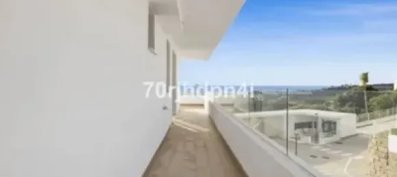 Квартира с 3 спальнями в Эстепона, Испания № 175018 2